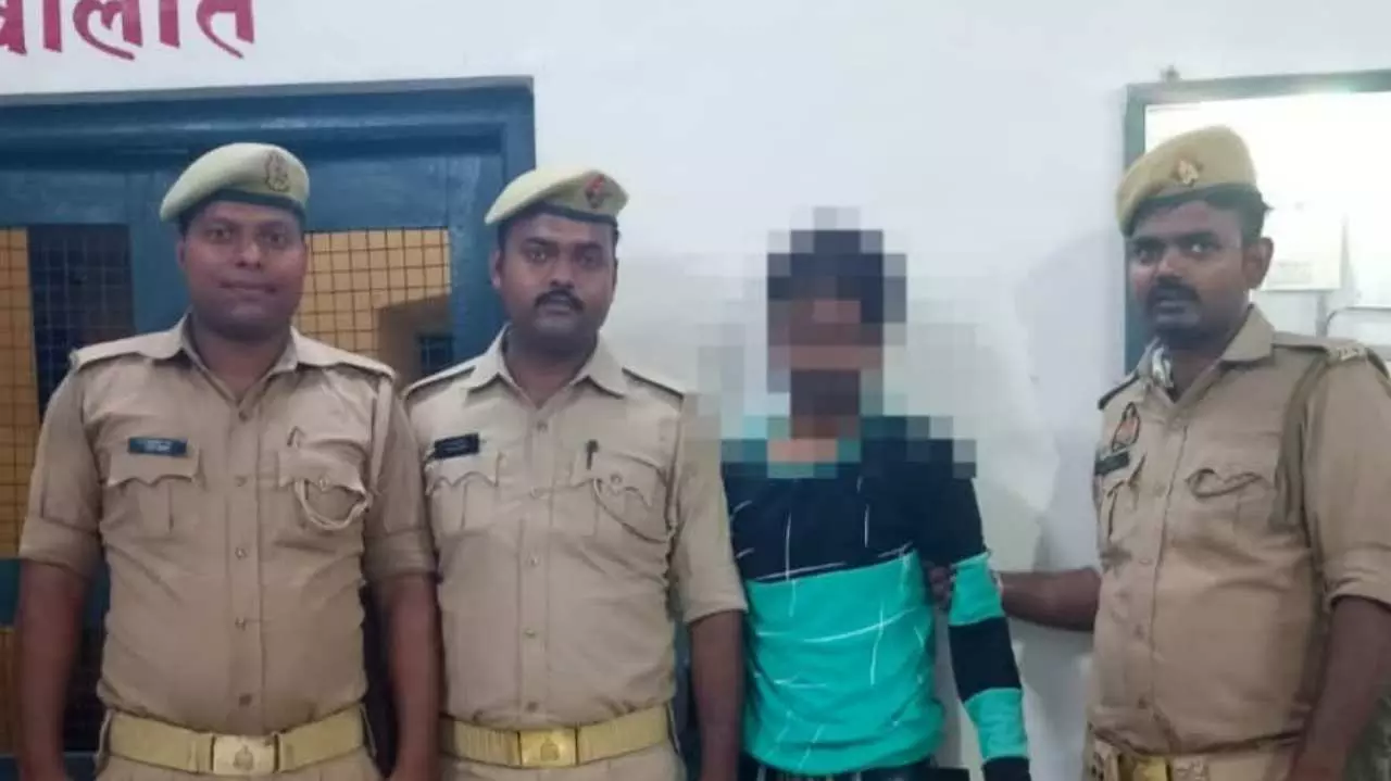 Jaunpur News: चैन छिनैती करने वाला शातिर बदमाश गिरफ्तार, साथी फरार पुलिस ने 6 घंटे में किया खुलासा