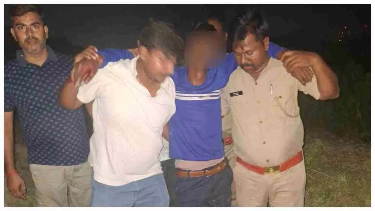 Lucknow  News: सिपाही के घर से लाइसेंसी पिस्टल चोरी करने वाले बदमाश के साथ लखनऊ पुलिस की मुठभेड़, जवाबी फायरिंग में हुआ घायल