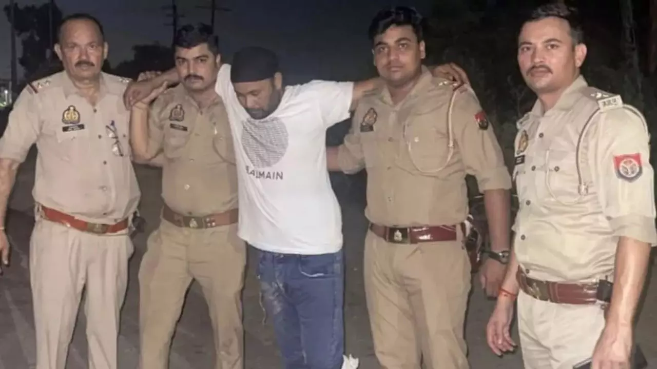 Hapur News: 25 हजार का इनामी मंगल उर्फ सरदार पुलिस मुठभेड़ में पकड़ा गया