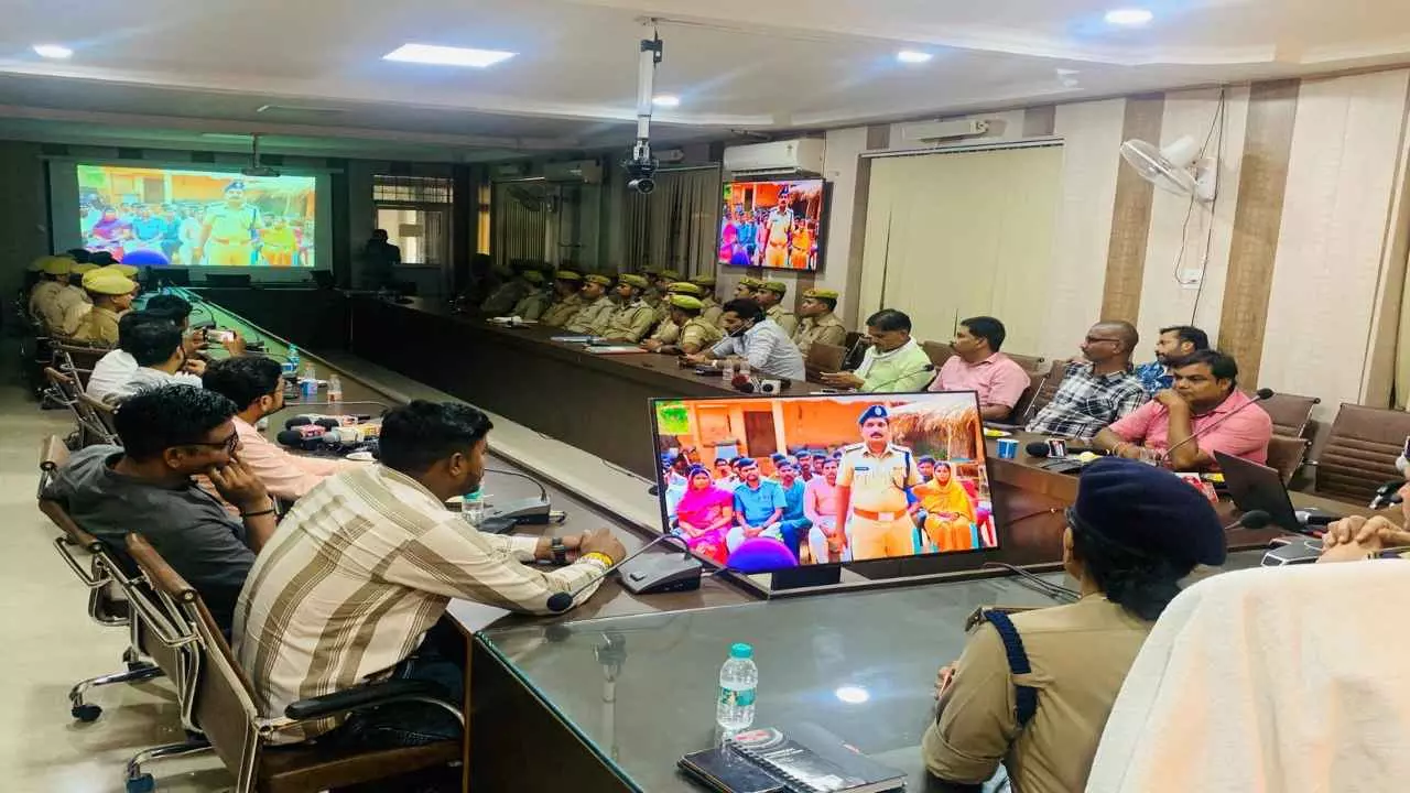 Unnao News: उन्नाव पुलिस को हाई टेक करेंगा यूपी का पहला AI ट्रेनर ‘द्रोण’, बीट पुलिसिंग की होगी स्मार्ट ट्रेनिंग