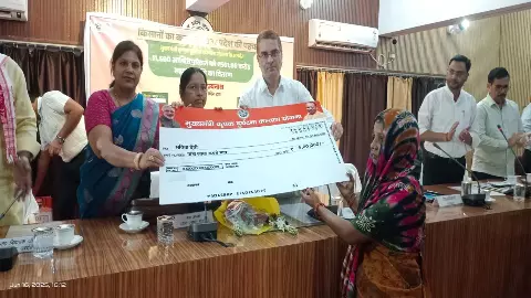292 families get farmer accident welfare scheme benefit, Rs 13.15 crore sent to account with demo cheque