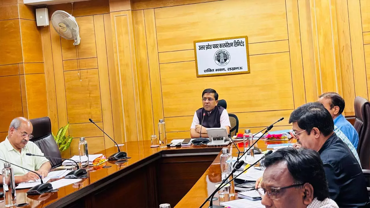 Power Department instructions to transferred personnel immediately join at new post UP news in hindi