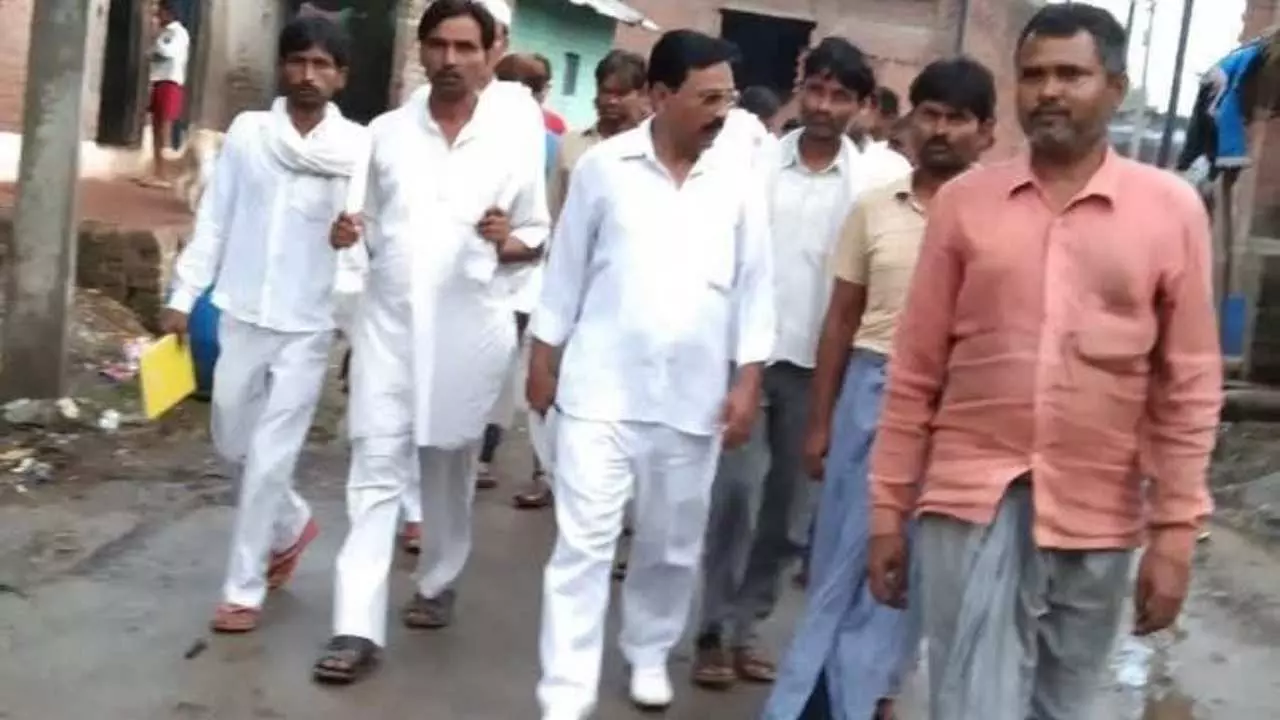 Unnao News: बांगरमऊ में अब्दुल रज्जाक मंसूरी का स्वागत, समर्थकों में दिखा जोश- चंद्रशेखर आज़ाद की विचारधारा की सराहना की