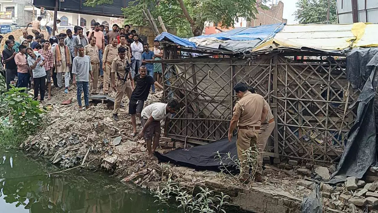 Unnao News: पीडी नगर नहर में महिला का शव मिलने से फैली सनसनी, शिनाख्त और जांच में जुटी पुलिस