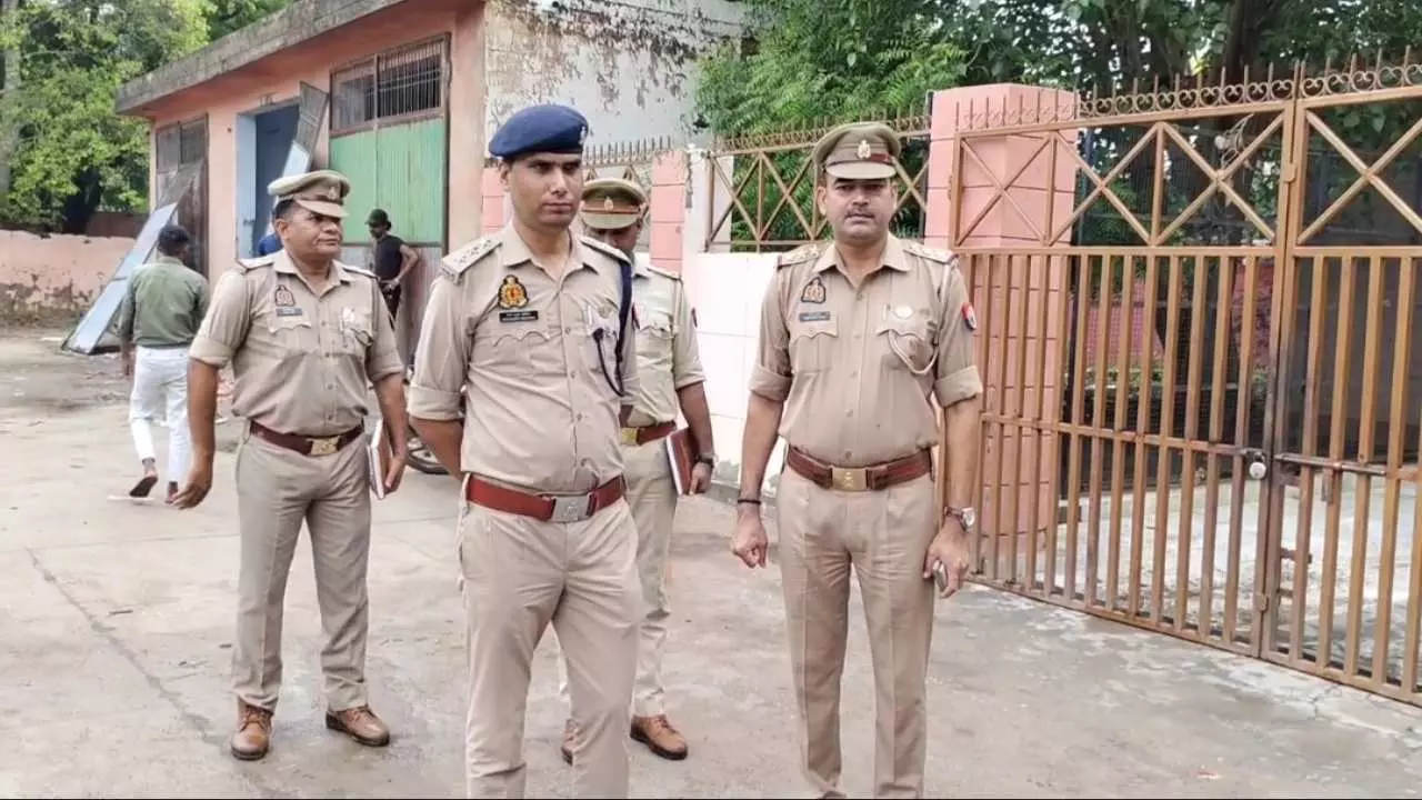 Firozabad News: पुलिस मुठभेड़ में शातिर बदमाश ढेर, एक सिपाही घायल