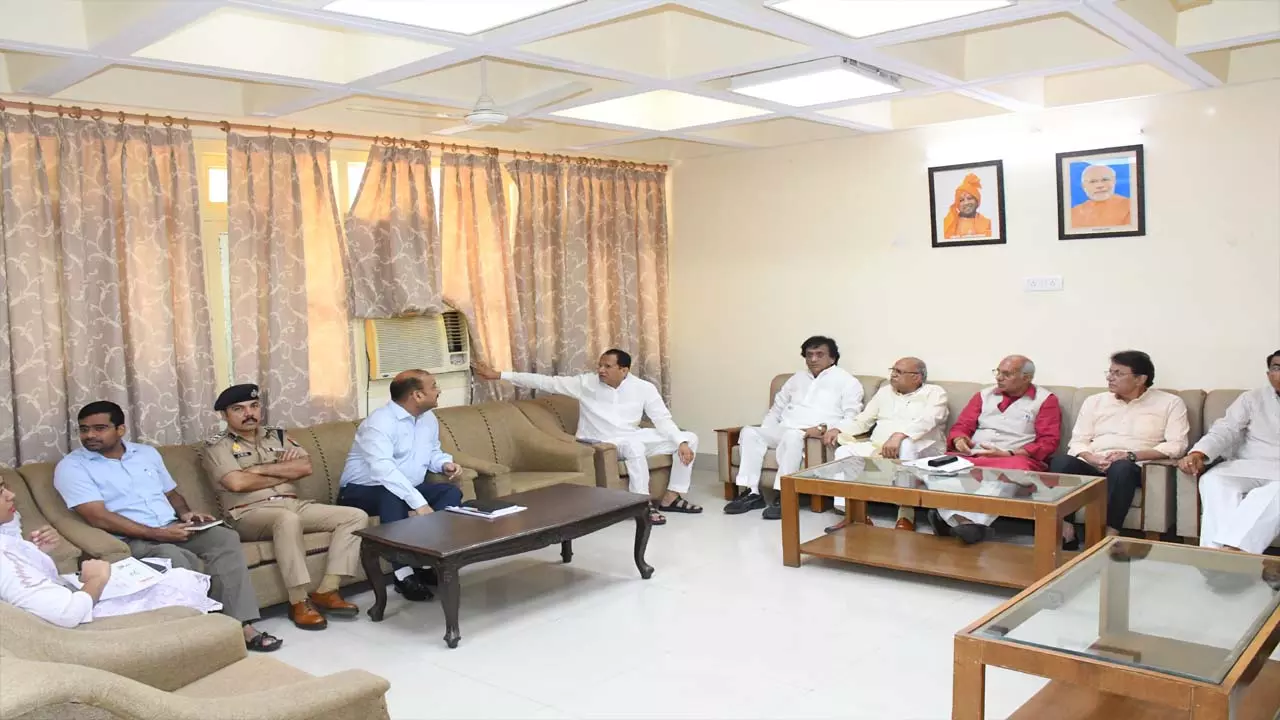 Minister in charge Dharmapal Singh reviews full focus on development