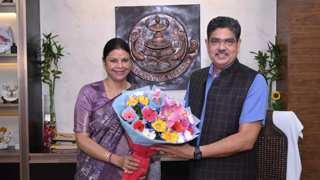 Lucknow News: लखनऊ में 14 वर्ष से तैनात भावना मिश्रा ने संभाला कुलसचिव पदभार