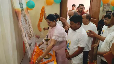 Chandauli News: सबको स्वास्थ्य रहने के लिए मोदी जी ने दिया अचूक हथियार: प्रभारी मंत्री Chandauli News: सबको स्वास्थ्य रहने के लिए मोदी जी ने दिया अचूक हथियार: प्रभारी मंत्री