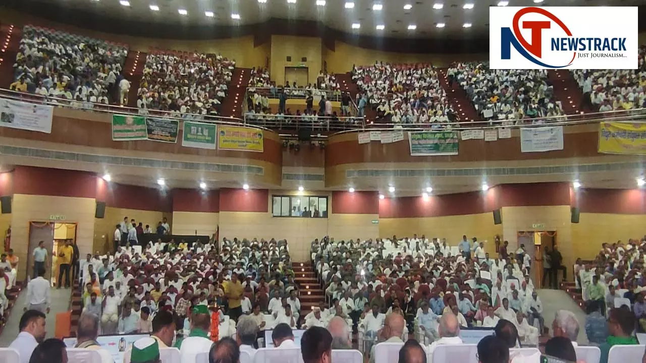 Mahapanchayats big decision against electricity privatization, tender calls for agitation across the jail