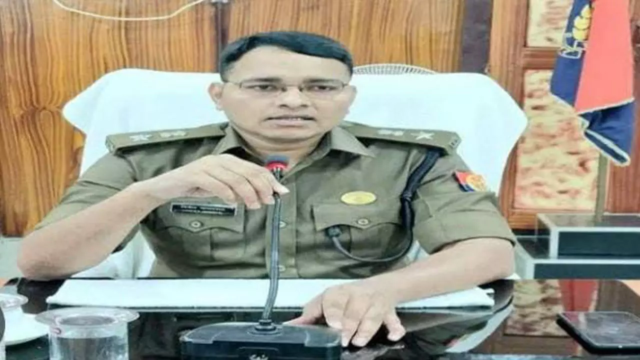Gonda News: एसपी विनीत जायसवाल का ताबड़तोड़ एक्शन, आठ उपनिरीक्षकों की तैनाती में फिर से फेरबदल