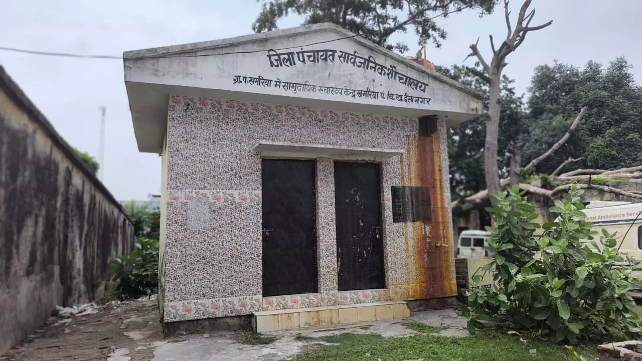 Example of public toilet restoration in Khamria, handover after three years