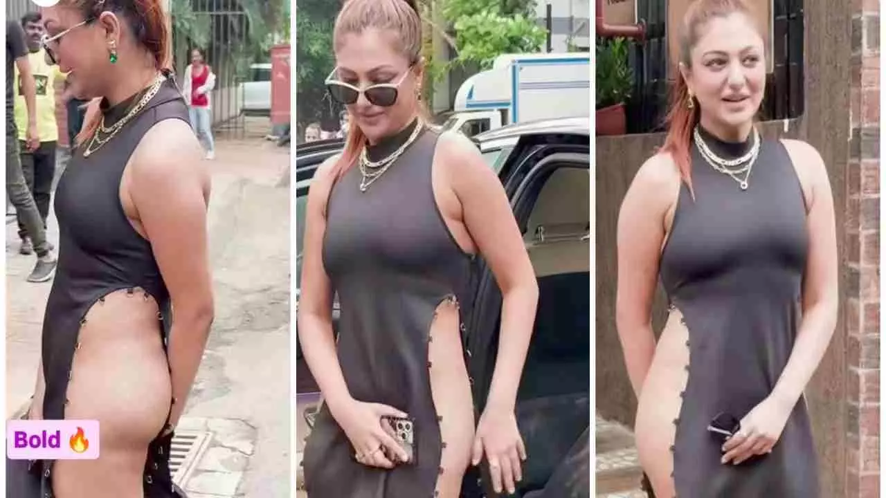 Khushi Mukherjee Video