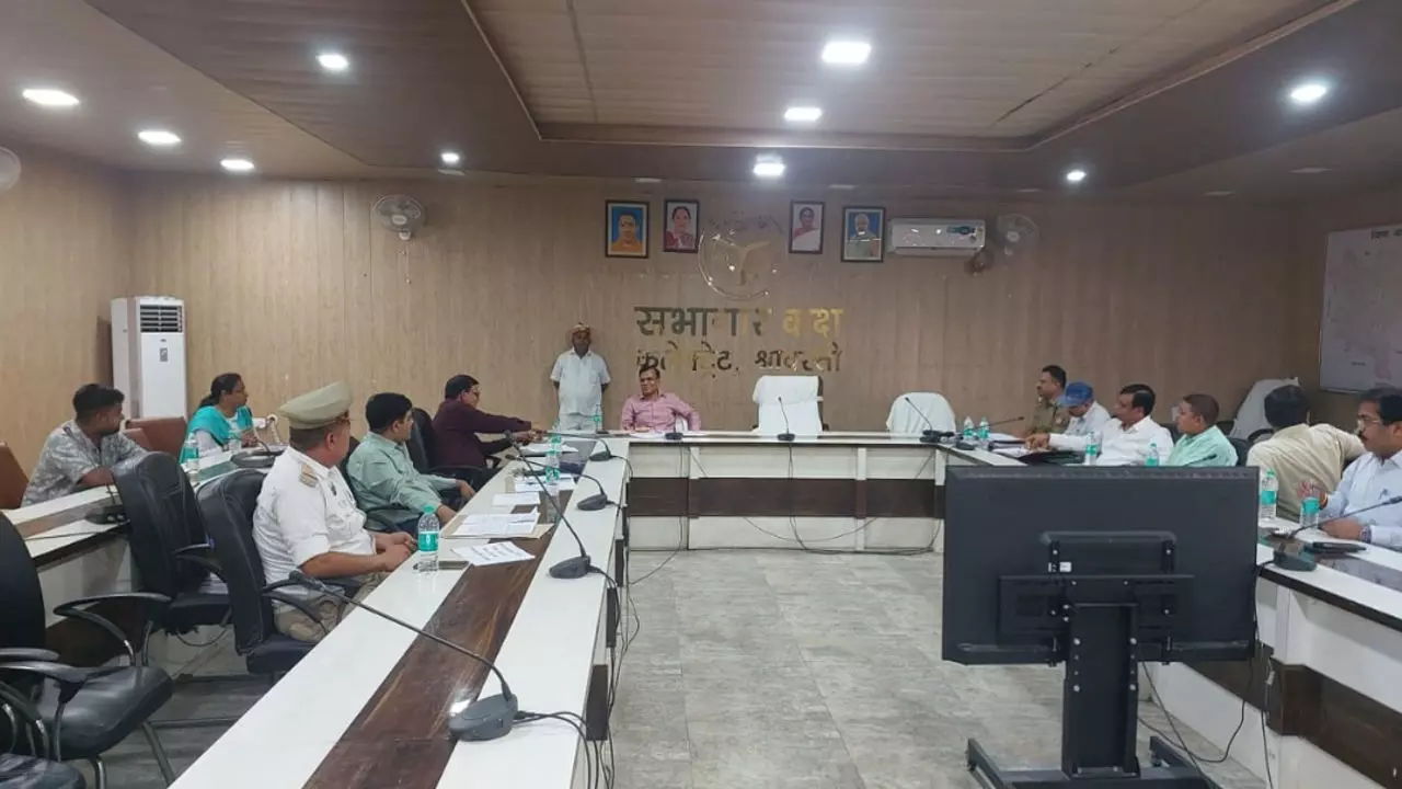 Shravasti News: दुर्घटना में घायलों की मदद करने वालों को 25 हजार का पुरस्कार