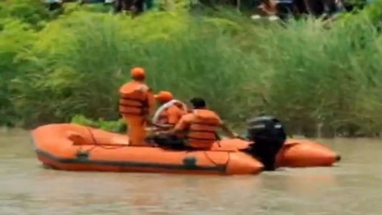 Youth missing with car, suspected of drowning in canal, searching Juti NDRF
