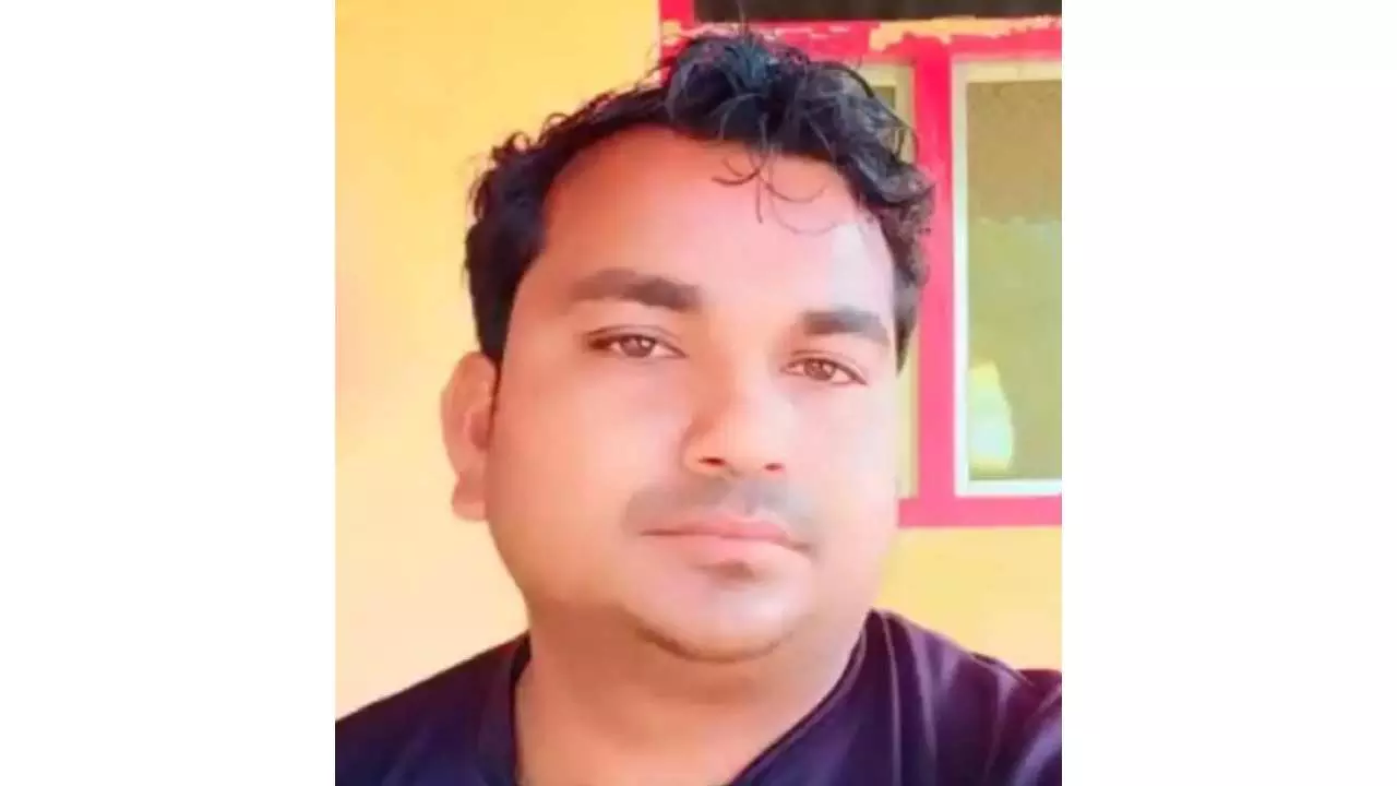 Lucknow News: लखनऊ में बिजली विभाग की बड़ी लापरवाही, करंट लगने से संविदा कर्मी की मौत, लाइन जोड़ते समय हुआ हादसा