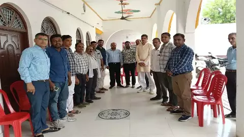 Important meetings held at Achalda and Diviyapur in Auraiya, in-depth discussion on education reform and issues of public interest Important meetings held at Achalda and Diviyapur in Auraiya, in-depth discussion on education reform and issues of public interest