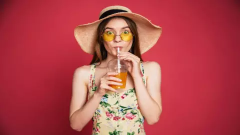 Straw Drinking Effects