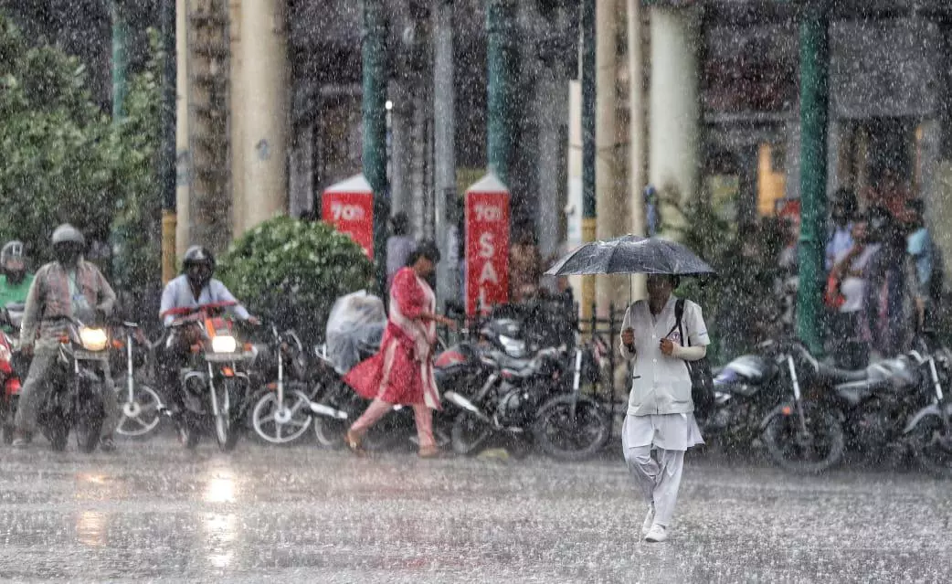 Lucknow Weather Update