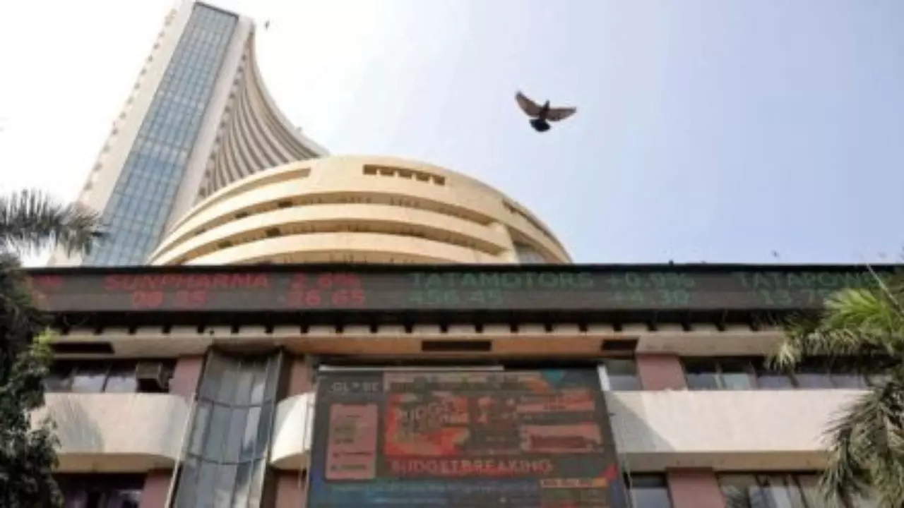 Today Market Report: आज की मार्केट रिपोर्ट, 2 जुलाई 2025 भारतीय शेयर बाजार Nifty & Sensex Today Market Report: आज की मार्केट रिपोर्ट, 2 जुलाई 2025 भारतीय शेयर बाजार Nifty & Sensex