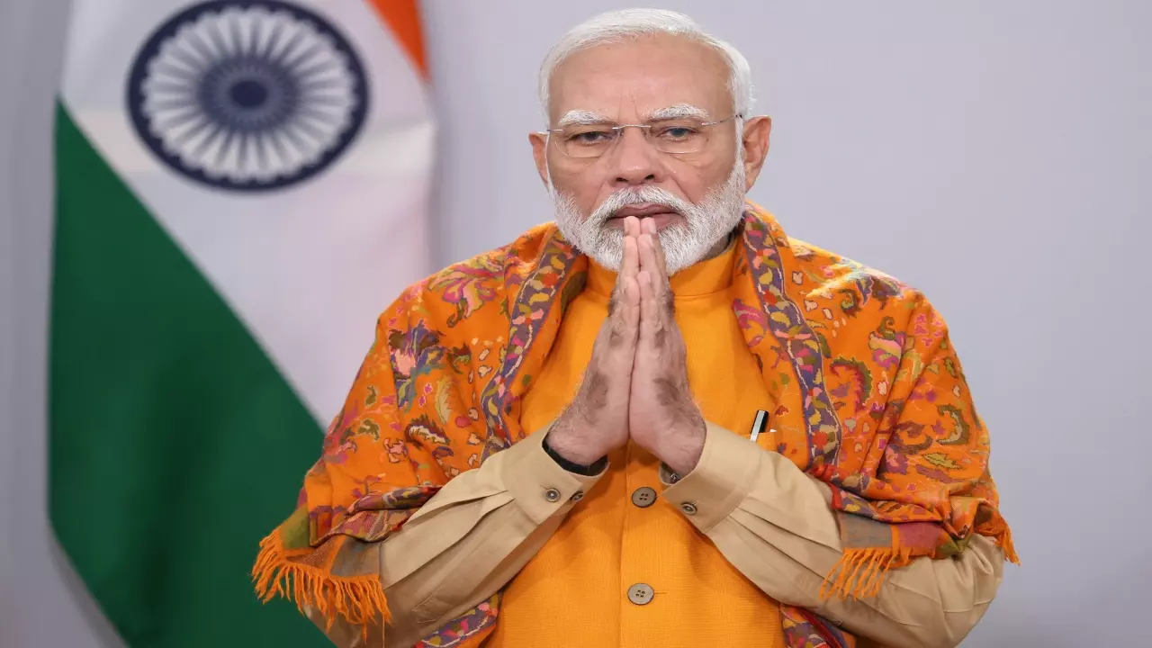 PM Modi: पीएम मोदी अपने कार्यकाल में क्यों हो रहे हैं सफल? जानिए उनकी सफलता के पीछे के कारण