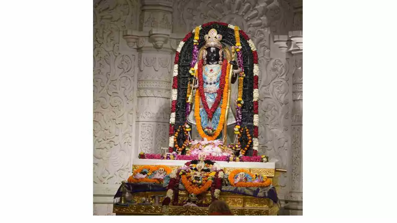 Ayodhay News: अयोध्या राम मंदिर दर्शन करने वाले श्रद्धालुओं को अब राम मंदिर ट्रस्ट की वेबसाइट पर मिलेगी हर जरूरी जानकारी
