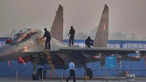 एक झटके में भारत बना दुनिया में ताकतवर! जमीन नहीं, अब आसमान से बरसेगी आग; युद्ध की आहट से कांपेगा दुश्मन