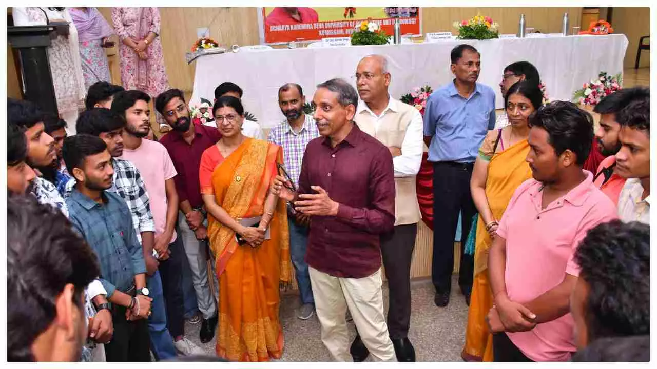 Ayodhay News: अयोध्या: भविष्य को सुरक्षित व सकारात्मक बनाना ही जीवन का मुख्य उद्देश्य – प्रो. जगदीश