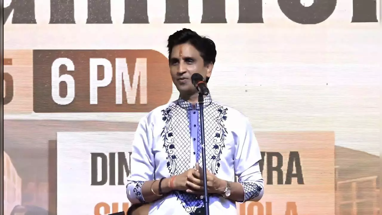 Dr. Kumar Vishwas at Mango Festival 2025