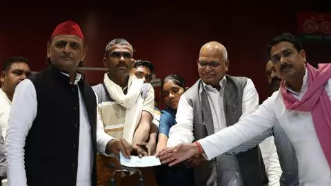 अखिलेश ने योगी सरकार को पर्यावरण के मुद्दे पर घेरा! कहा- भाजपा सरकार निगल जाती है बजट