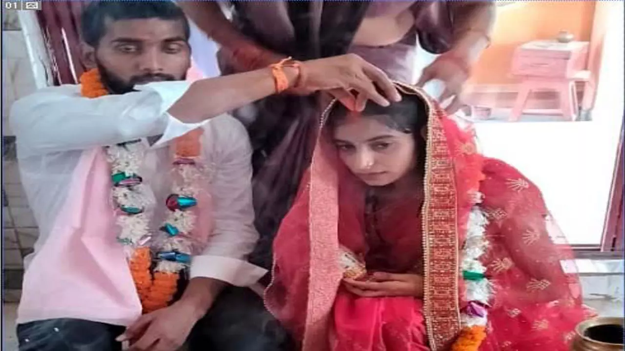 Azamgarh News : मजहब की दीवार तोड़कर, प्यार के आगे झुके परिजन, प्रेमी जुगल बने पति पत्नी