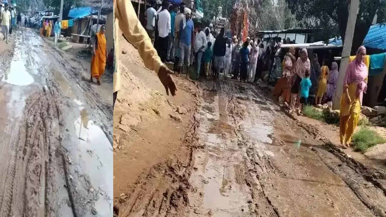 Chandauli News: मुहर्रम के मातम में फूटा आक्रोश, कीचड़ भरी सड़कों से ग्रामीण परेशान; विकास की भेंट चढ़ा भैसौड़ा