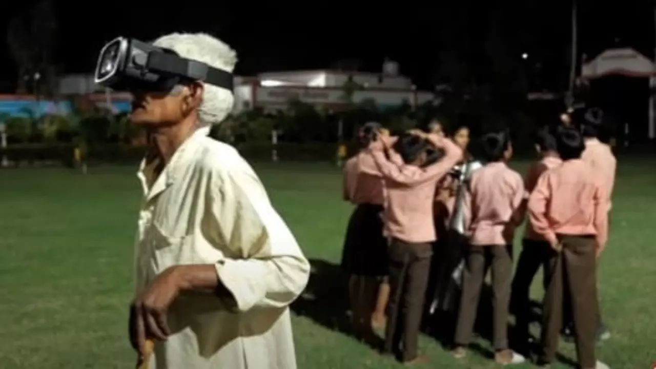 UP News: अब यूपी के हर गांव का बच्चा बनेगा शुभांशु शुक्ला ! योगी सरकार तैयार कर रही अंतरिक्ष वैज्ञानिकों की पौध, पीपीपी मॉडल पर तैयार होंगे लैब्स