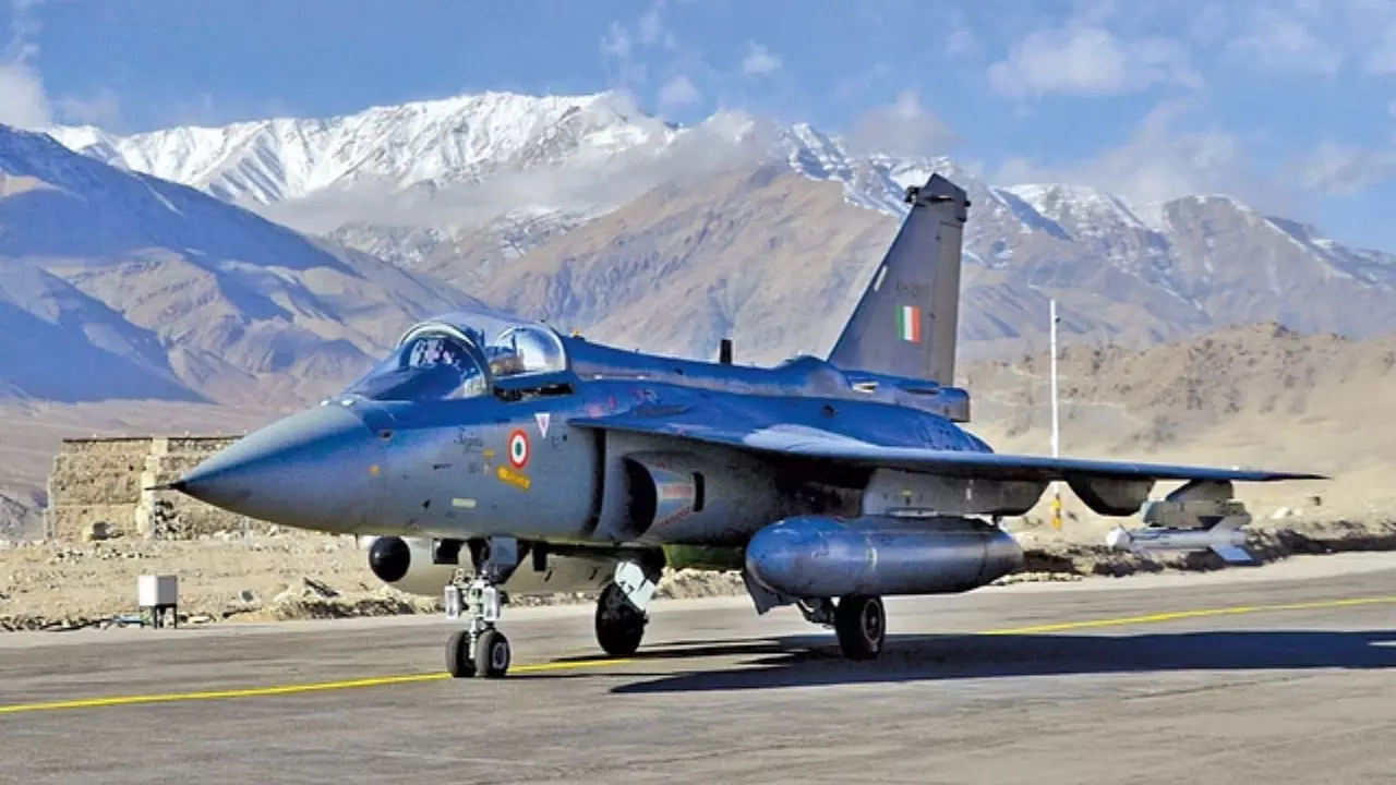 HAL की उत्पादकता पर सवाल के बीच तेजस Mk1A का होगा सबसे बड़ा टेस्ट, देश देखेगा दम
