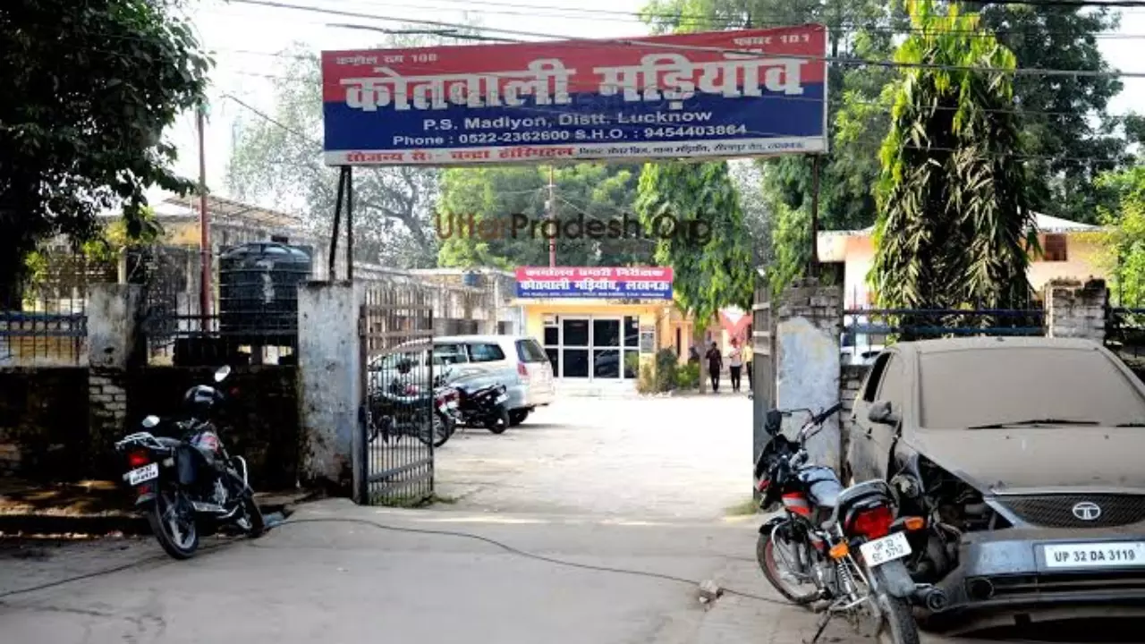 Lucknow News: 13 साल बाद पति की दूसरी पत्नी का खुला राज! विरोध पर हत्या की दी धमकी... थाने से दिलाई धमकी, ससुर पर लगे आरोप सुनकर उड़ जाएंगे होश