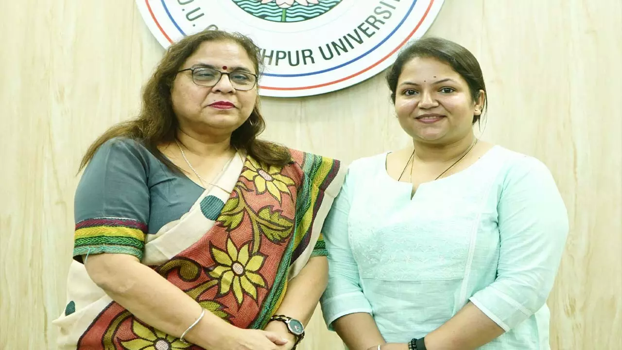Before leaving for South Korea, he met with Vice-Chancellor Prof. Poonam Tandon. Snigdha Tripathi