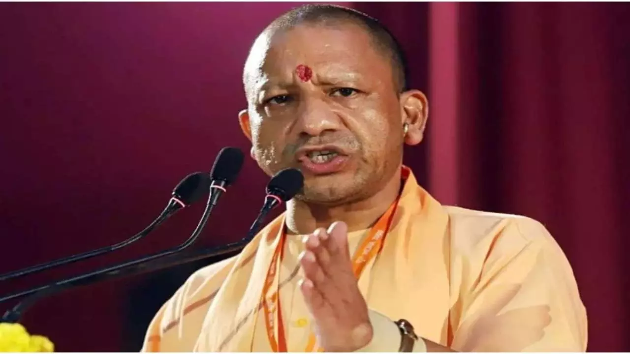 अब कोई नहीं बचेगा! आजमगढ़ में गरजे CM योगी, राष्ट्र विरोधियों को दी खुली चेतावनी