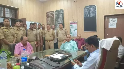 kanpur DM-CMO dispute