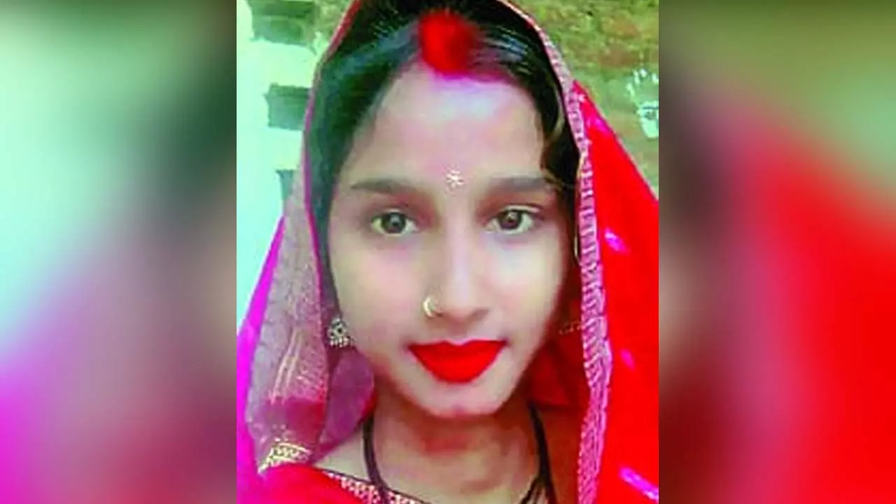woman who did the love marriage knew, mourning in the family