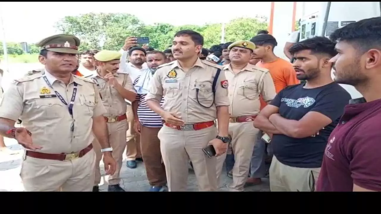 मुजफ्फरनगर: कांवड़ यात्रा में बड़े डीजे पर प्रतिबंध, 12 फीट चौड़ाई और 10 फीट ऊंचाई का मानक तय; प्रशासन सख्त