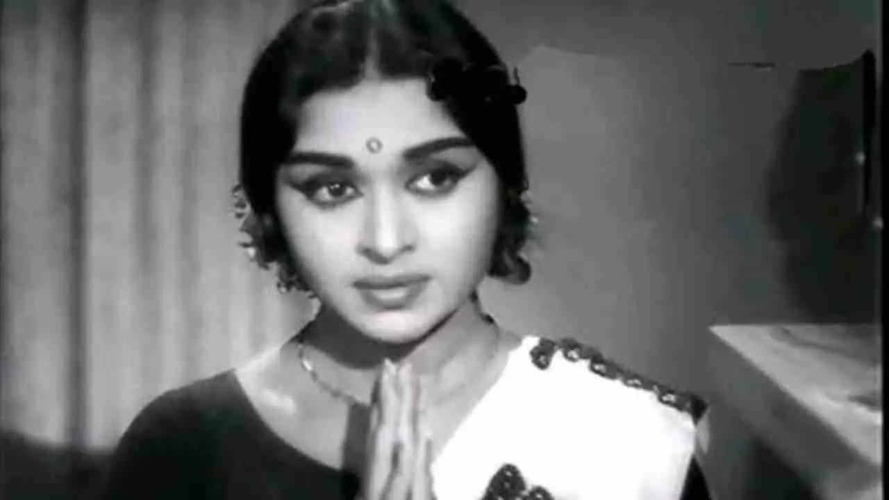 Saroja Devi Passed Away