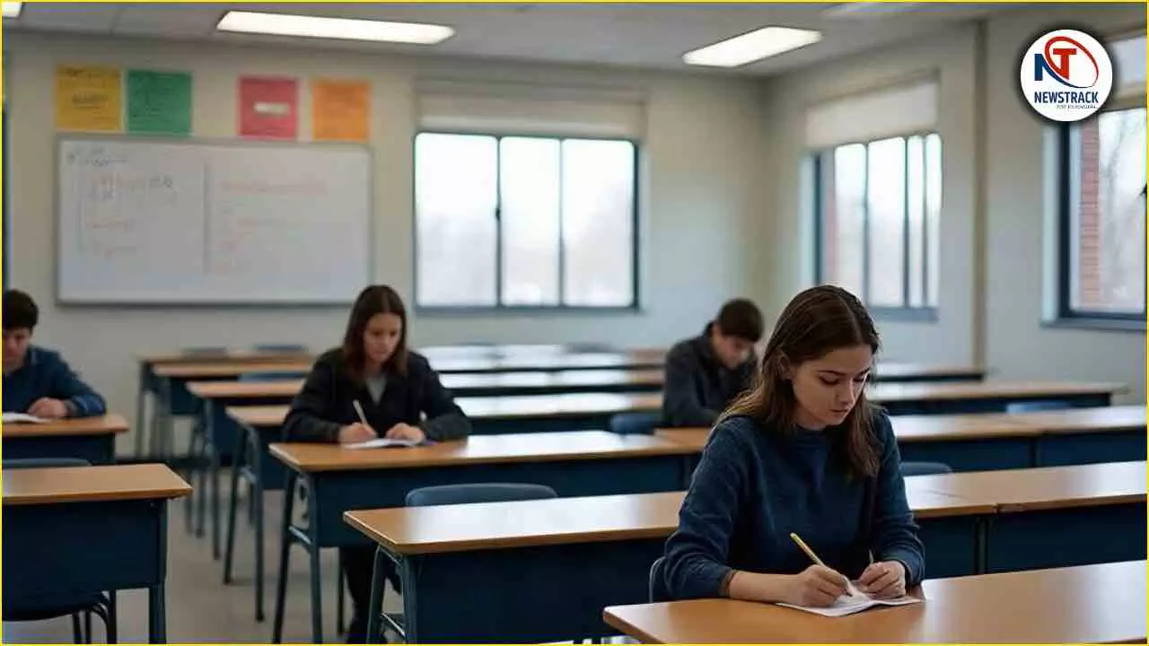 Universities Closed Courses Which the Number of Students is Less Than Ten