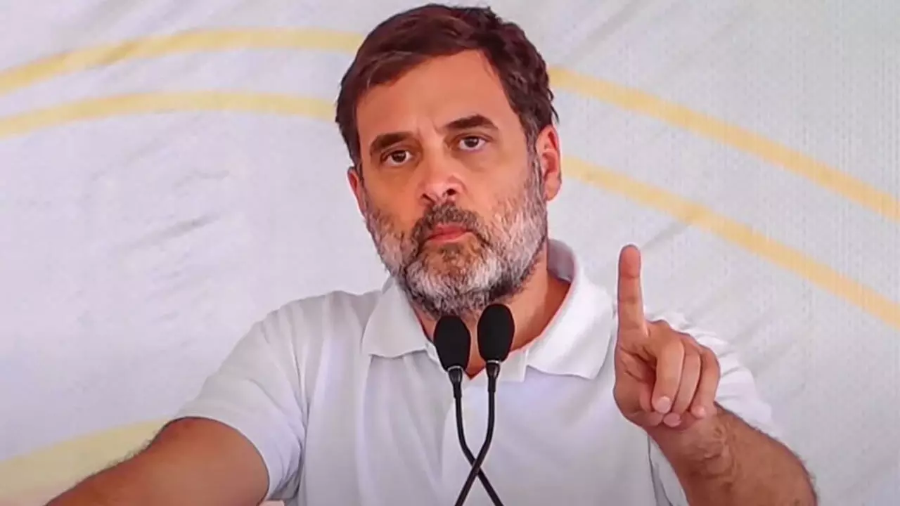 Lucknow News: राहुल गांधी कल आएंगे लखनऊ, सेना पर टिप्पणी को लेकर कोर्ट में होनी है पेशी