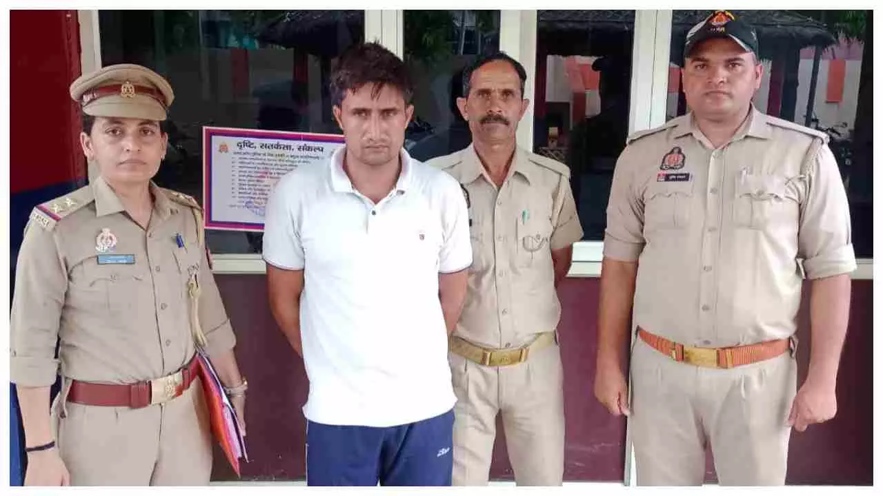 Meerut News:  मासूम से दरिंदगी की कोशिश करने वाला आरोपी ललित गिरफ्तार, परीक्षितगढ़ पुलिस की त्वरित कार्रवाई