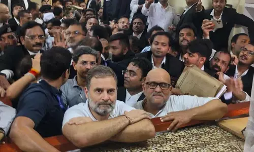 Opposition leader Rahul Gandhi appears in Lucknow court
