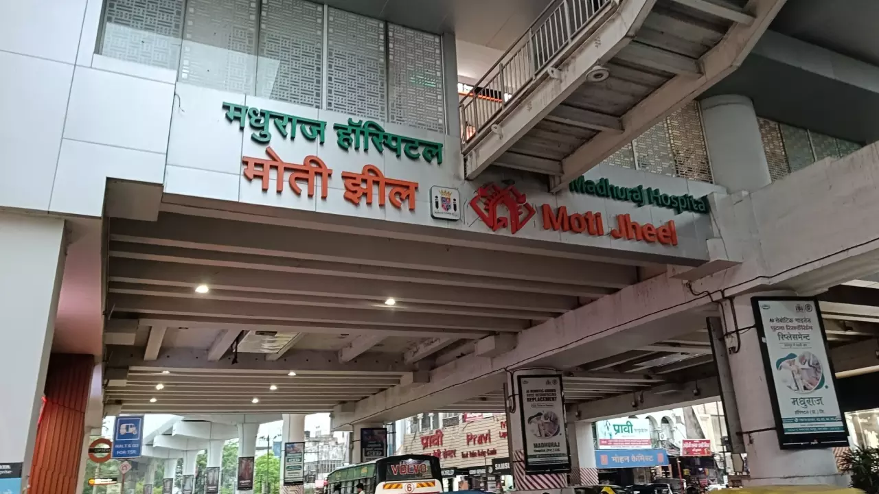Lucknow News: मेट्रो स्टेशनों के नाम में अपना नाम जोड़ने का मौका ! लखनऊ मेट्रो ने सेमी-नेमिंग अधिकारों के लिए जारी किया टेंडर