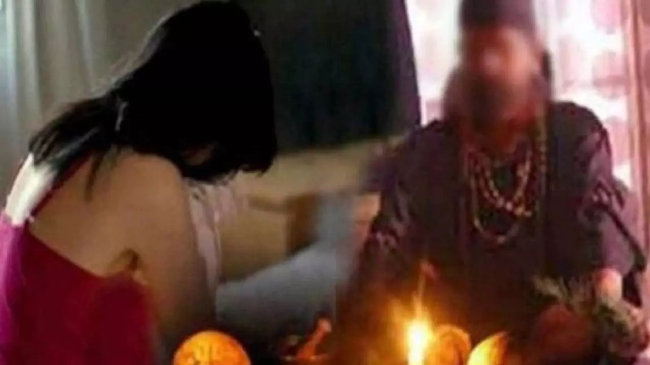 Kanpur: Tantric paid disgusting scandal, newlyweds dared bankruptcy