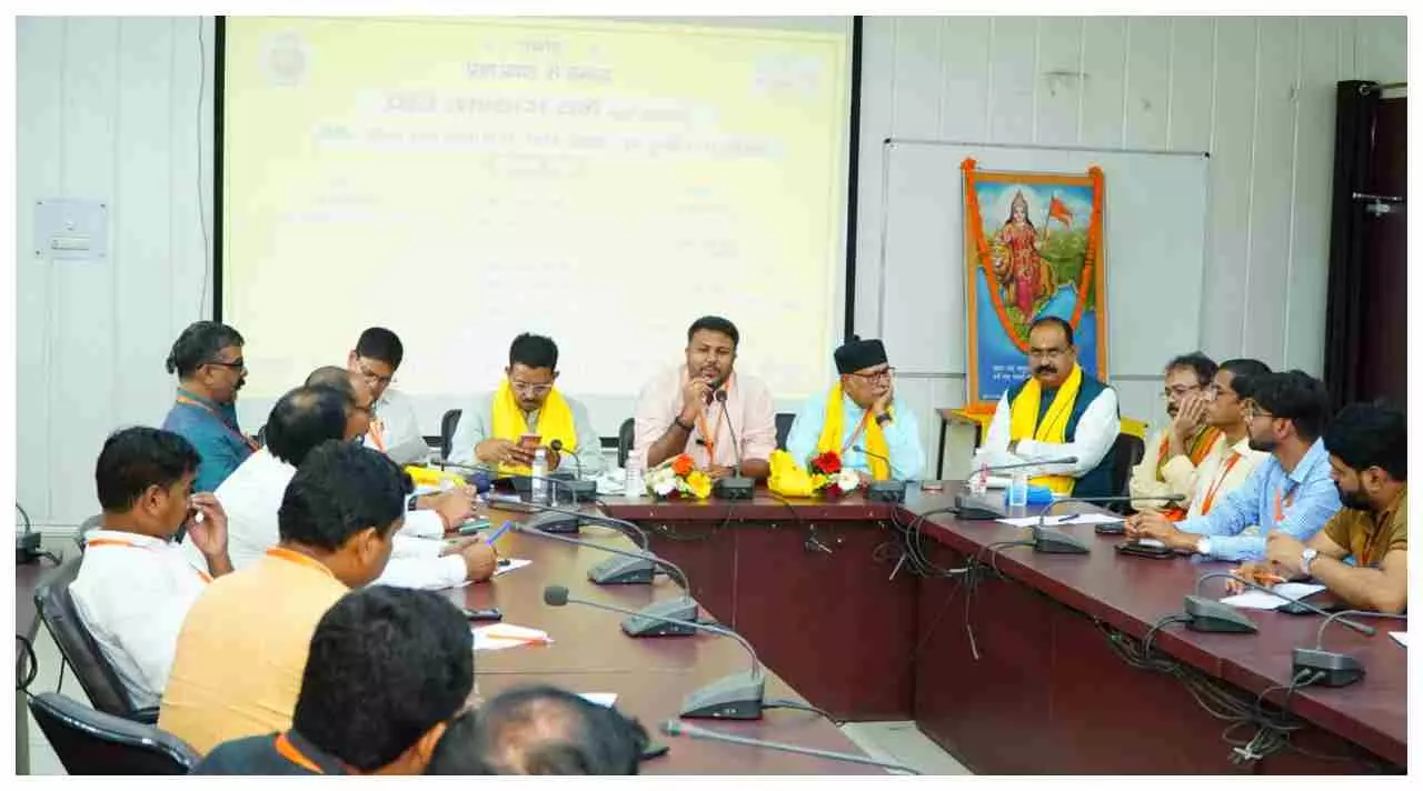 Jaunpur News: प्रज्ञा प्रवाह के अभ्यास वर्ग में हुआ राष्ट्र निर्माण पर मंथन पीयू परिसर में काशी प्रांत का ‘प्रांत अभ्यास वर्ग’ संपन्न