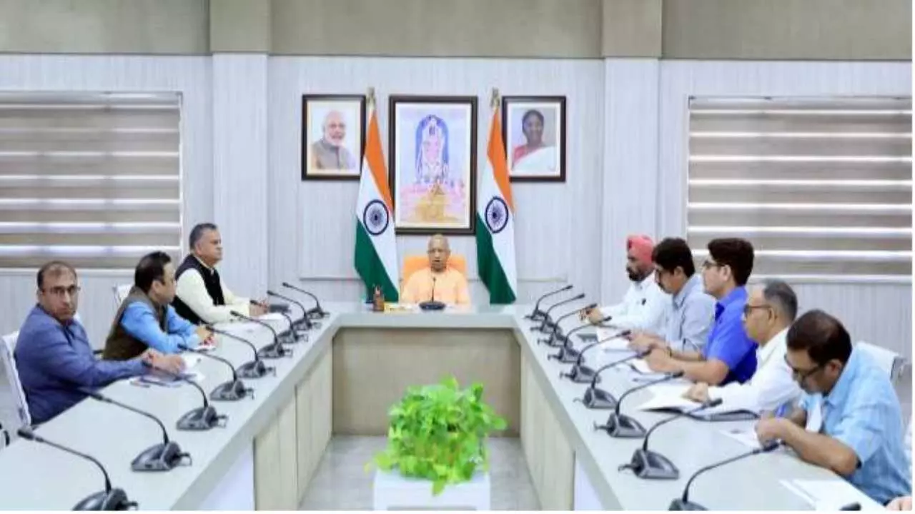60 साल बाद मिला न्याय! पूर्वी पाकिस्तान से आए 10 हजार विस्थापितों को मिलेगा ज़मीन का मालिकाना हक, CM योगी ने किया ऐलान