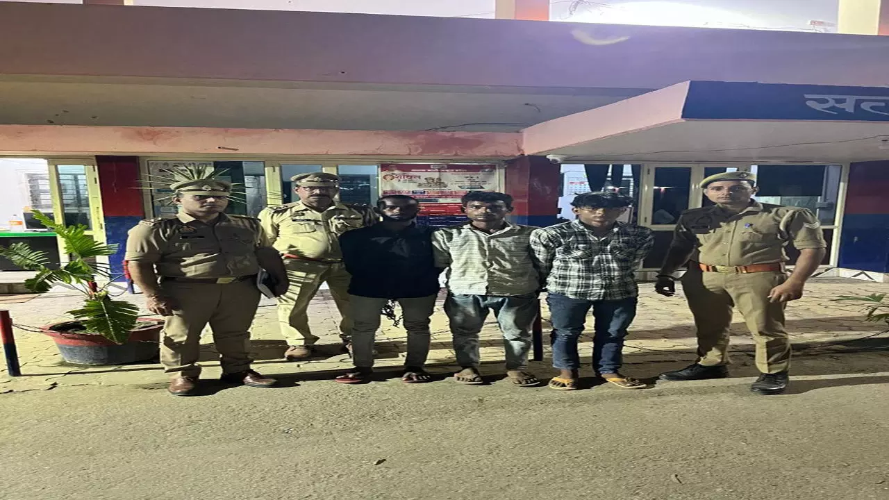 Meerut News: टाइल्स लगवाने के बहाने बुलाकर युवक की गला घोंटकर हत्या, शव नहर में फेंका; तीन गिरफ्तार