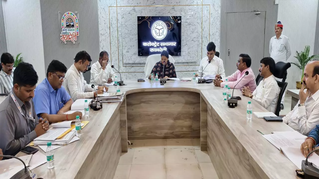 Municipal body meeting held under the chairmanship of District Collector Harshita Mathur, important instructions given in public interest